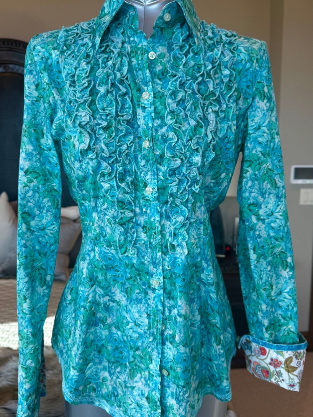 GEORG ROTH PATTERNED WITH FRONT FRILLS BLOUSE SIZE S